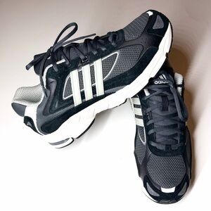 Adidas Originals Men’s Response CL sneakers in mesh and leather Size- 12